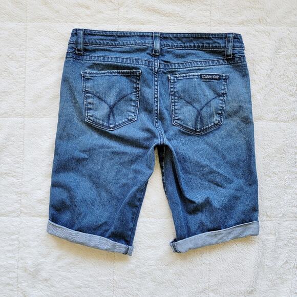 Calvin Klein Rolled Cuff Bermuda Shorts - Picture 2 of 4